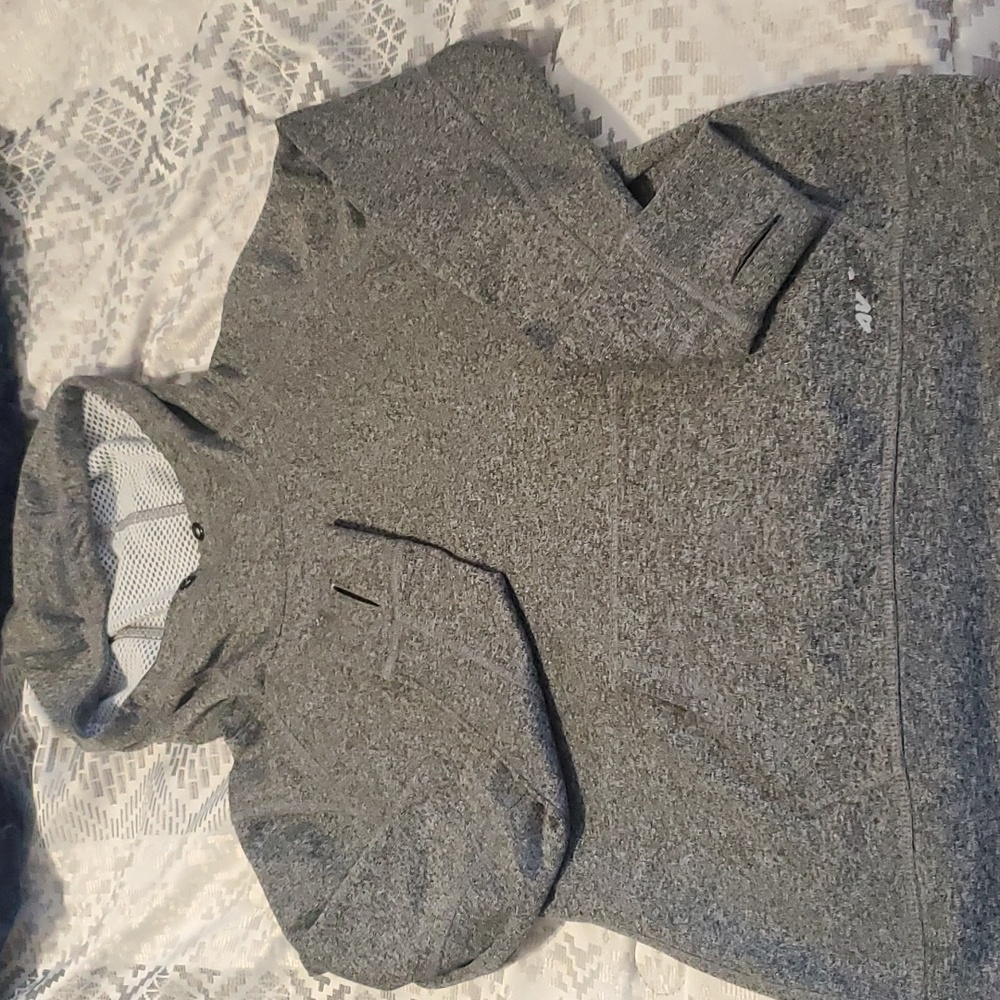 Lightweight hoodie